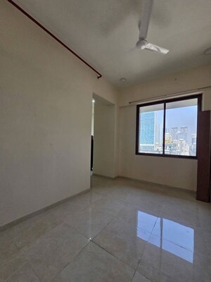Room in 1 BHK Apartment at Alamdar The Auro, Lower Parel – for Rent