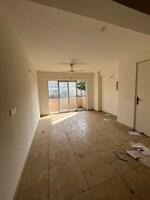 3.5 BHK + Pooja Room,Servant Room 250 Sq.Yd. Apartment in Sushma Valencia