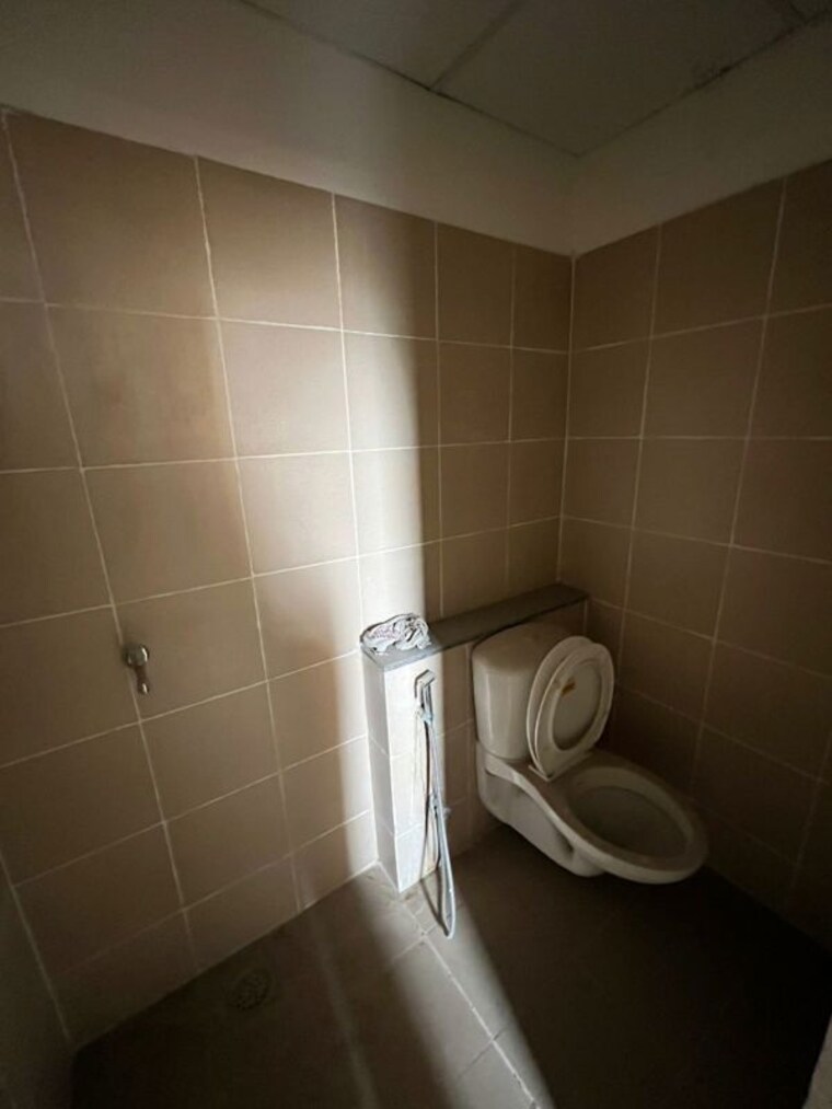 Master Bedroom, sushma-valencia 3.5 Bedroom 250 Sq.Yd. Apartment In International Airport Road Zirakpur 9931892