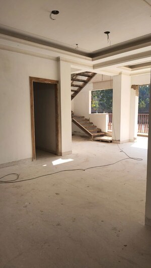 Room in 3 BHK Apartment at Aradhyam Spa City, Meerut Road – for Sale