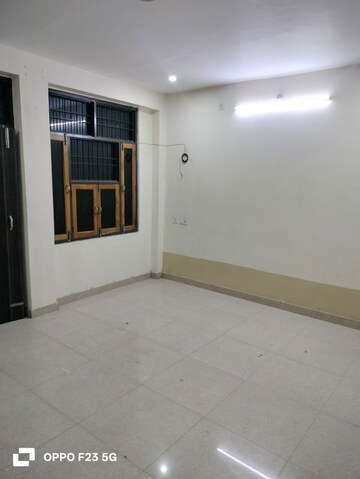 Room in  Office Space at Gomti Nagar – for Rent