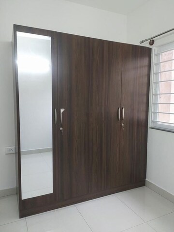 Room in 2 BHK Apartment at Provident Park Square, Kanakapura Road – for Rent