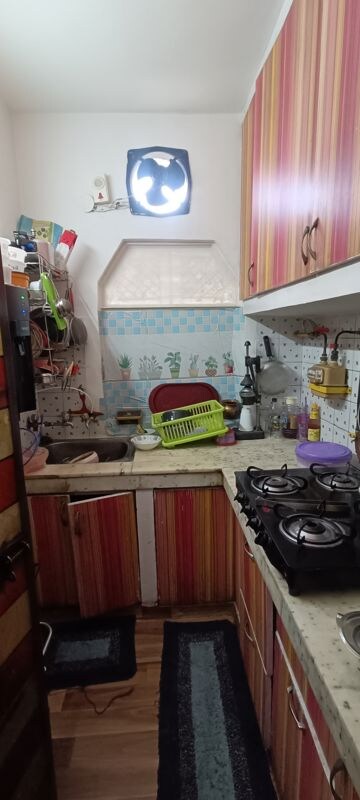 Master Bedroom in 2 BHK Builder Floor at Rohini Sector 7 – for Sale