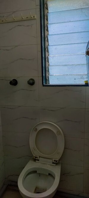 Bathroom in 1 RK Apartment at Thane West – for Sale