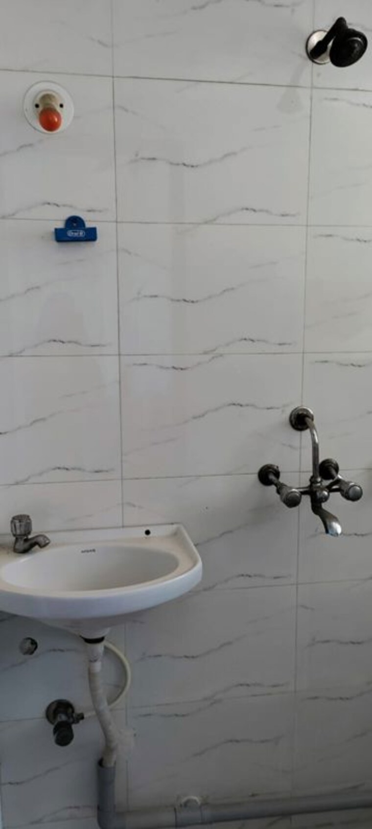 Bathroom, thane west 1 RK 300 Sq.Ft. Apartment In Thane West Thane 9931995