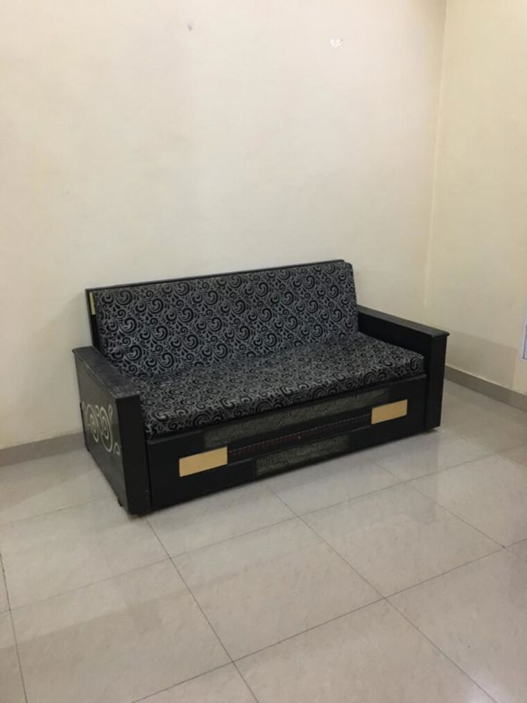 Bedroom, palam vihar 1 Bedroom 66 Sq.Yd. Builder Floor In Palam Vihar Gurgaon 9932001