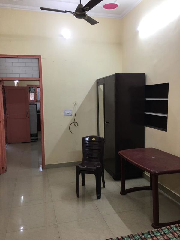 1 BHK Builder Floor For Rent in Palam Vihar