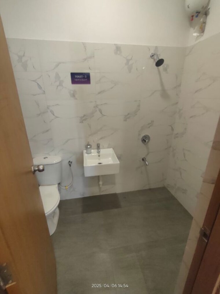 Bathroom, kumar-primeview 2 Bedroom 695 Sq.Ft. Apartment In Hadapsar Pune 9931983