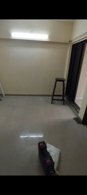 1 BHK Apartment For Rent in United CHS, Agripada