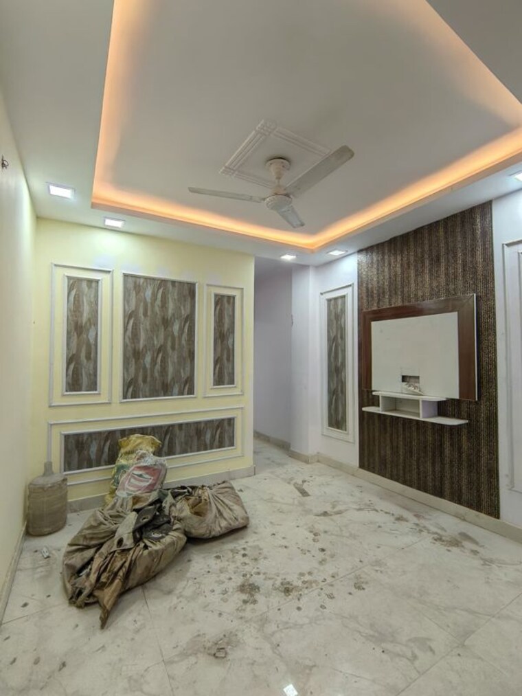 Living Room, govindpuri 2 Bedroom 60 Sq.Yd. Builder Floor In Govindpuri Delhi 9932050