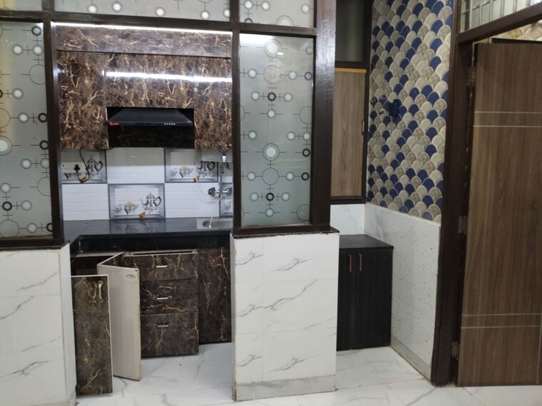 Kitchen, govindpuri 2 Bedroom 60 Sq.Yd. Builder Floor In Govindpuri Delhi 9932050