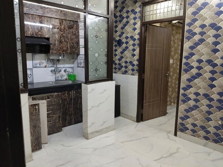 Exterior View, govindpuri 2 Bedroom 60 Sq.Yd. Builder Floor In Govindpuri Delhi 9932050