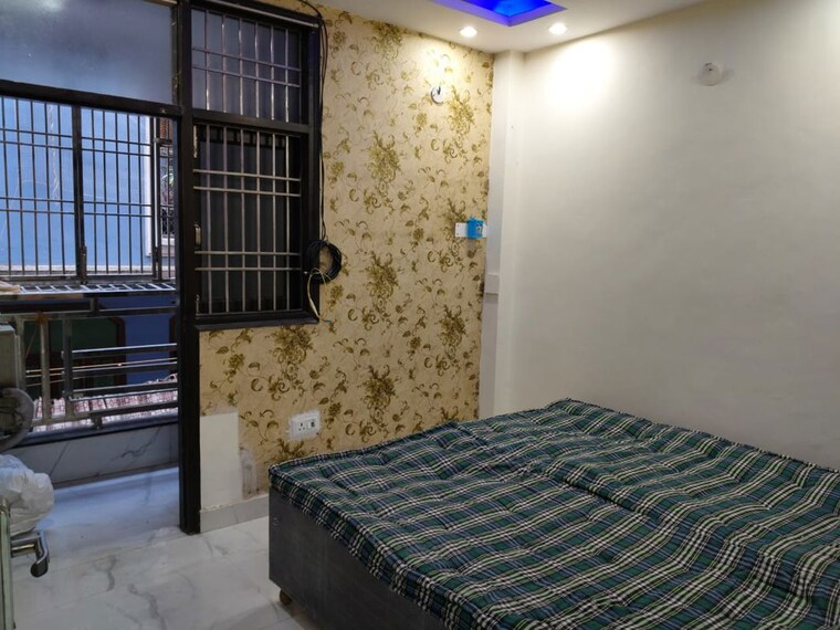 Bedroom, govindpuri 2 Bedroom 60 Sq.Yd. Builder Floor In Govindpuri Delhi 9932050
