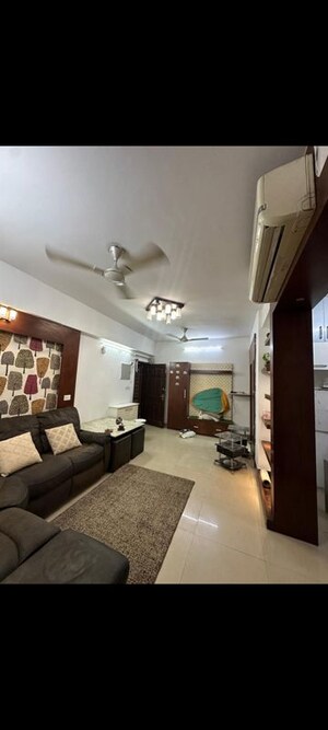 Living Room in 2.5 BHK Apartment at Express Zenith, Sector 77 – for Rent
