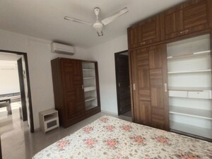 Room in 2 BHK Apartment at Akshar Alvario, Seawoods – for Rent