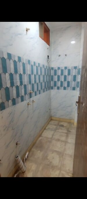 Balcony in 1.5 BHK Builder Floor at Govindpuri – for Rent