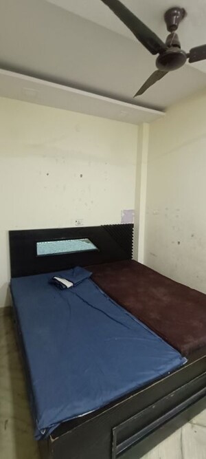 Kitchen in 1 BHK Builder Floor at Rohini Sector 8 – for Rent