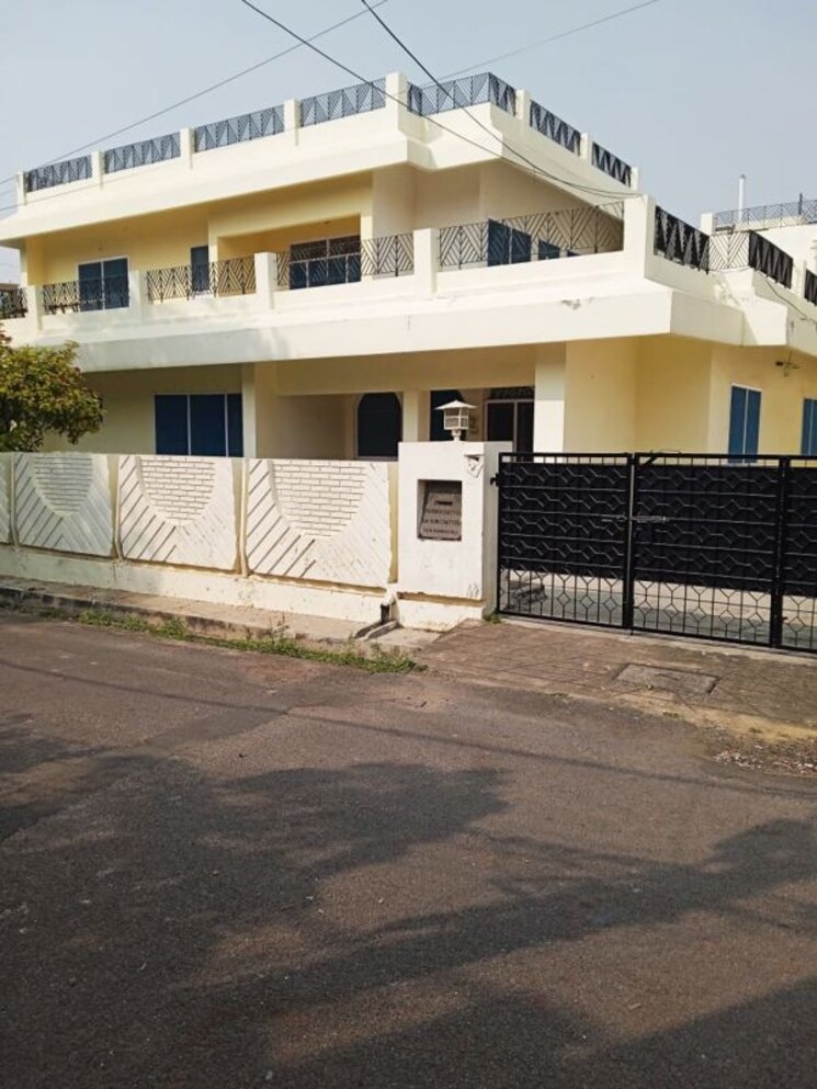 Exterior View, indira nagar 1.5 Bedroom 800 Sq.Ft. Builder Floor In Indira Nagar Lucknow 9932083