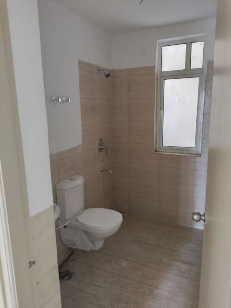 Bathroom, ats-allure 2 Bedroom 1150 Sq.Ft. Apartment In Sector 22d Yamuna Expressway Greater Noida 9932061