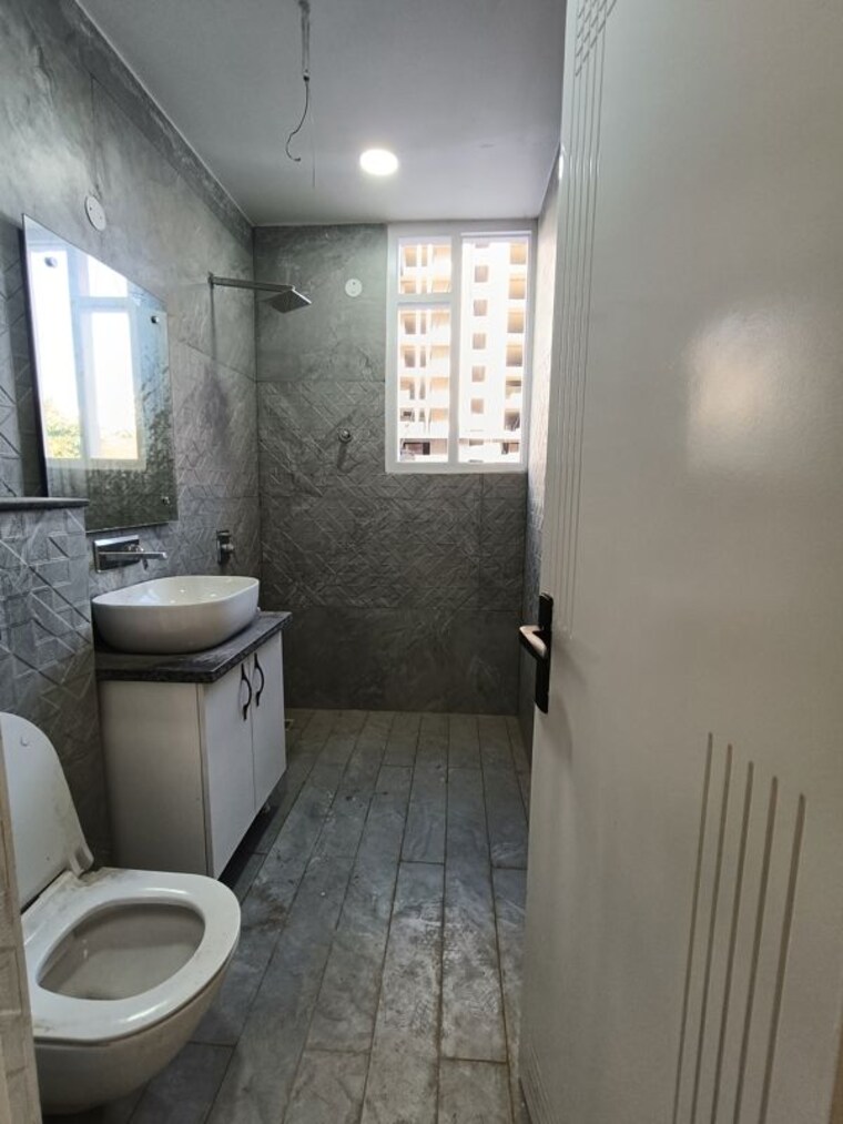 Bathroom, dhakoli 3 Bedroom 2170 Sq.Ft. Apartment In Dhakoli Zirakpur 9922893