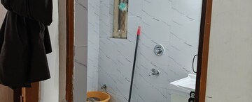 Bathroom in 3 BHK Apartment at Sector 18 Dwarka – for Rent