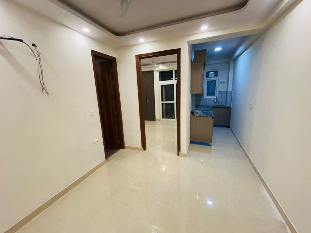 1 BHK + Servant Room Builder Floor For Rent in Chattarpur
