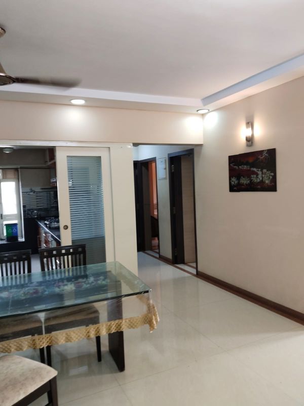 2 BHK Apartment For Rent in RNA Royale Park
