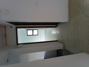 Furnished Amenities in 3.5 BHK Apartment at Kalpataru Immensa C, Kolshet Road – for Rent