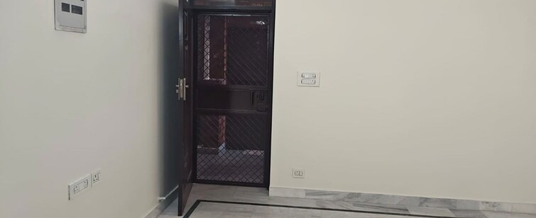 undefined, sector 12 dwarka 4 Bedroom 2100 Sq.Ft. Apartment In Sector 12 Dwarka Delhi 9932174