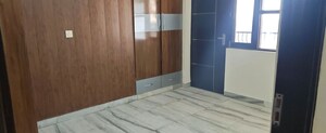 Room in 4 BHK Apartment at Sector 12 Dwarka – for Rent