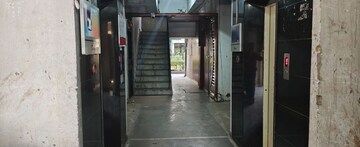 Parking in 4 BHK Apartment at Sector 12 Dwarka – for Rent