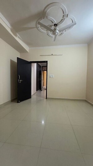 Room in 1 BHK Builder Floor at Chattarpur – for Rent