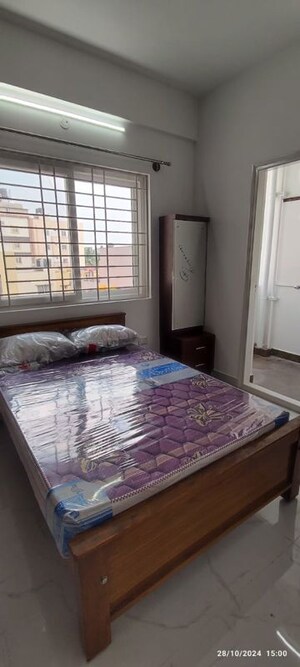 Bedroom in 1 RK Apartment at Doddanekundi – for Rent