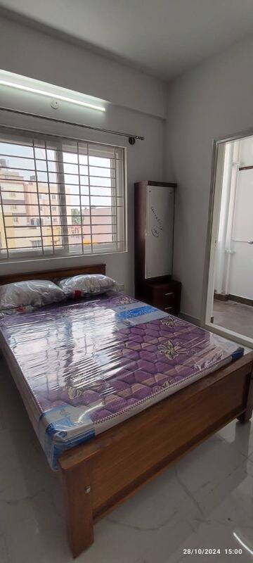 Bedroom in 1 RK Apartment at Doddanekundi – for Rent