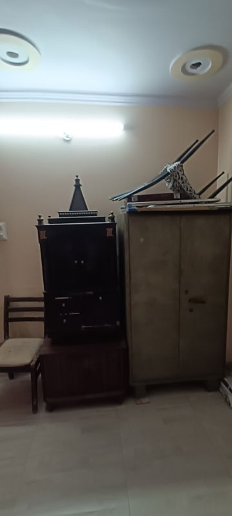 undefined, rohini sector 8 1 RK 300 Sq.Ft. Builder Floor In Rohini Sector 8 Delhi 9932200