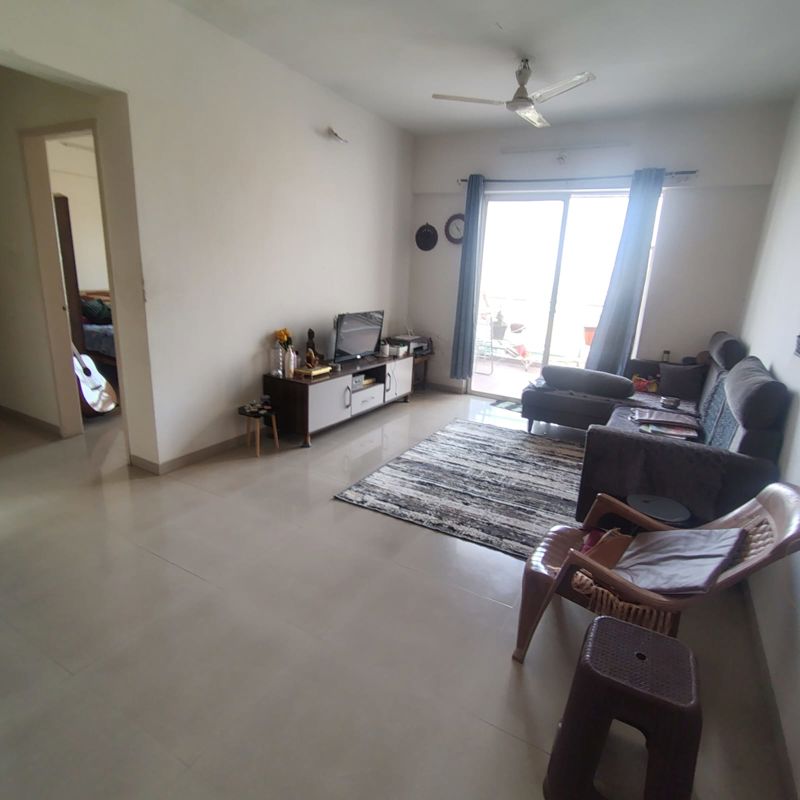 2 BHK Apartment For Sale in Sheth Beverly Hills