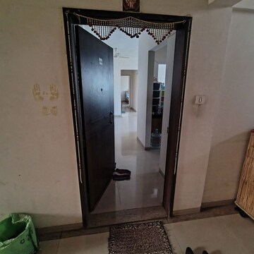 2 BHK Apartment – Entrance View at Sheth Beverly Hills, Hinjewadi - for Sale