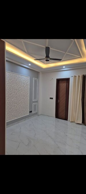 3 BHK Builder Floor For Sale in Govindpuram