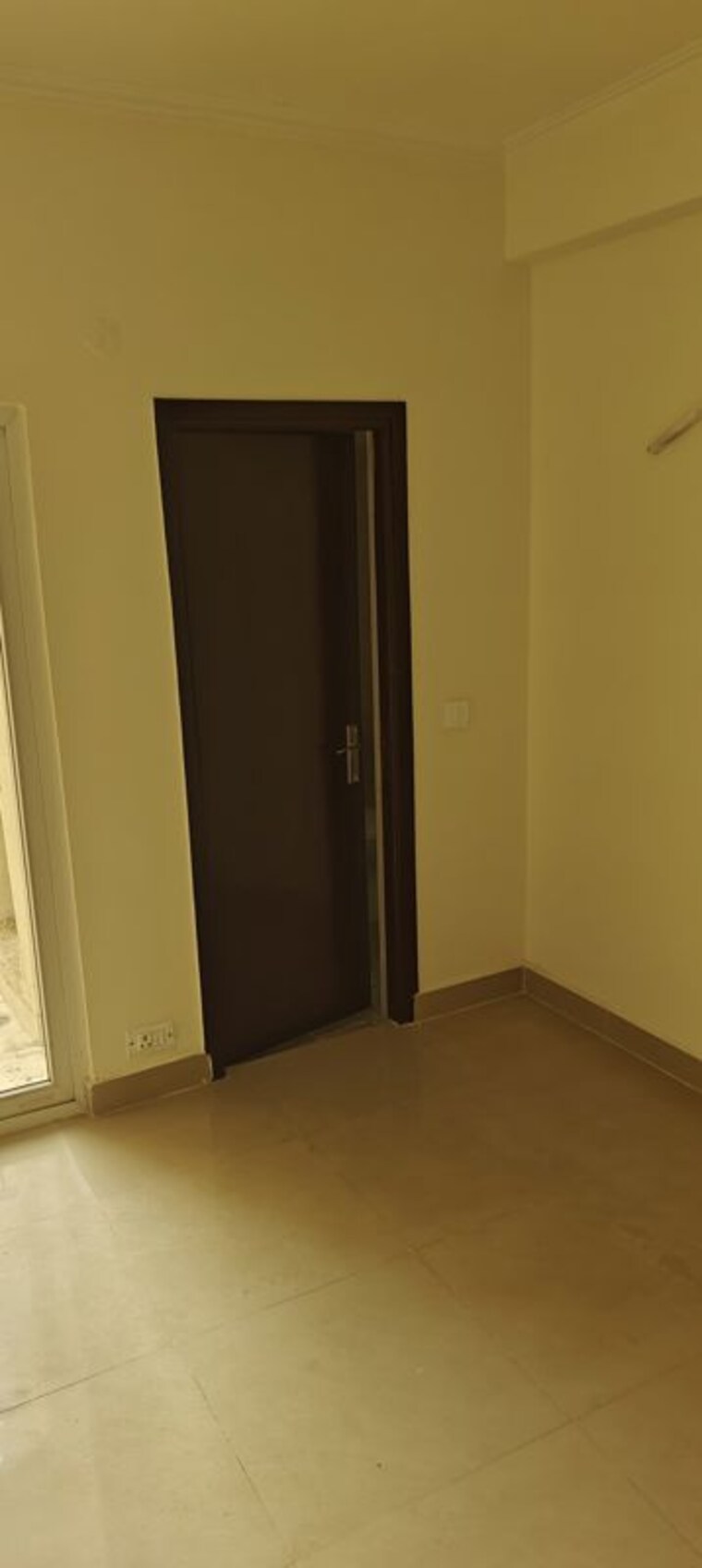 Room, amrapali-centurian-park 3 Bedroom 1400 Sq.Ft. Apartment In Tech Zone 4 Greater Noida Greater Noida 9932206