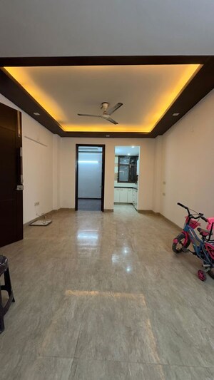 Room in 2 BHK Builder Floor at Chattarpur – for Rent