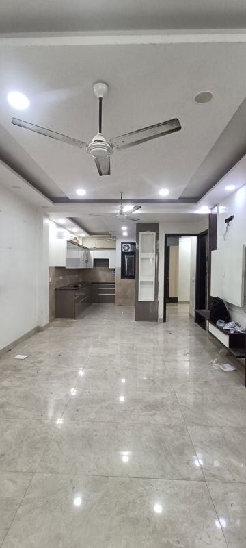 Living Room in 3 BHK Builder Floor at Rohini Sector 7 – for Rent