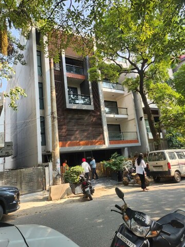 6+ BHK Independent House For Sale in Meera Bagh