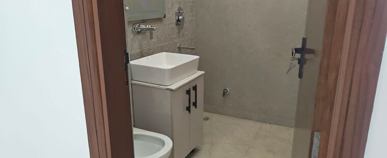 Bathroom, sector 18 dwarka 3 Bedroom 1450 Sq.Ft. Apartment In Sector 18 Dwarka Delhi 9932285