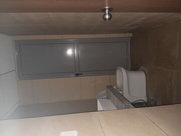 Bathroom in 3.5 BHK Apartment at Kalpataru Immensa C, Kolshet Road – for Rent