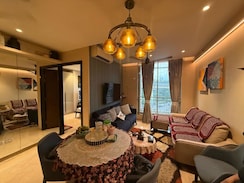 1 BHK + Pooja Room Apartment For Sale in One Hiranandani Park