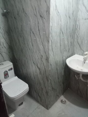 Bathroom in 2 BHK Builder Floor at Bliss Heights, Sector 104 – for Rent