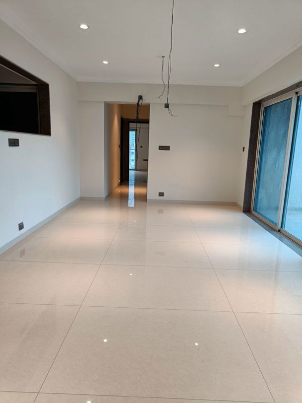 3 BHK Apartment For Rent in Varsha Solitaire