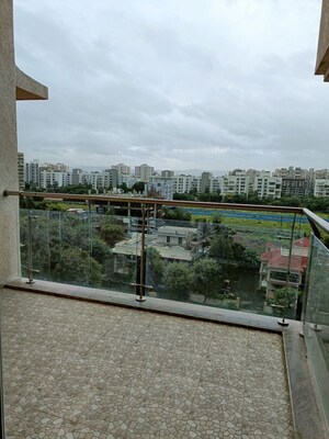 Swimming Pool in 3 BHK Apartment at Varsha Solitaire, Hadapsar – for Rent