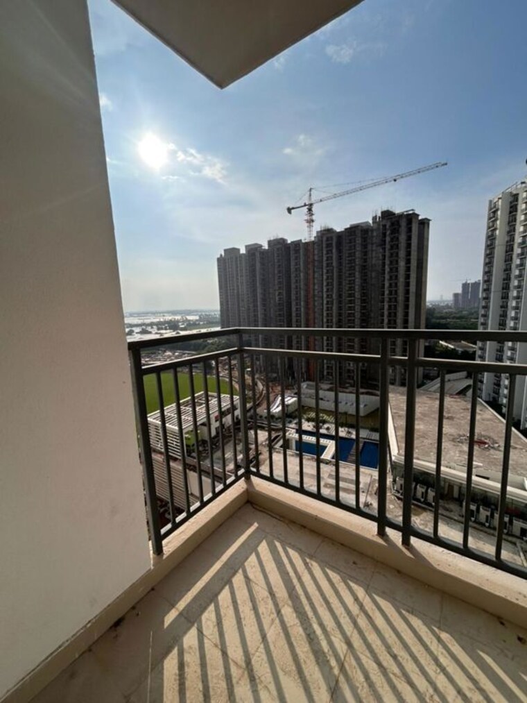 Floor Plan, splendor-onyx-blue Commercial Shop 250 Sq.Ft. In Sector 142 Noida 9932444