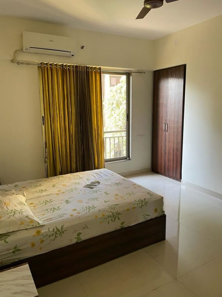 Bedroom, panch pakhadi 3 Bedroom 1200 Sq.Ft. Apartment In Panch Pakhadi Thane 9932445